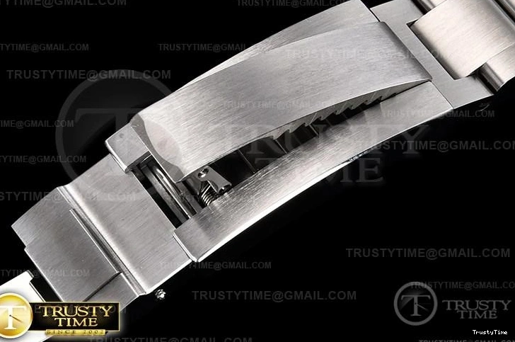 0104 ROLSD093 – Deep Sea Dweller Black Contemporary 1015